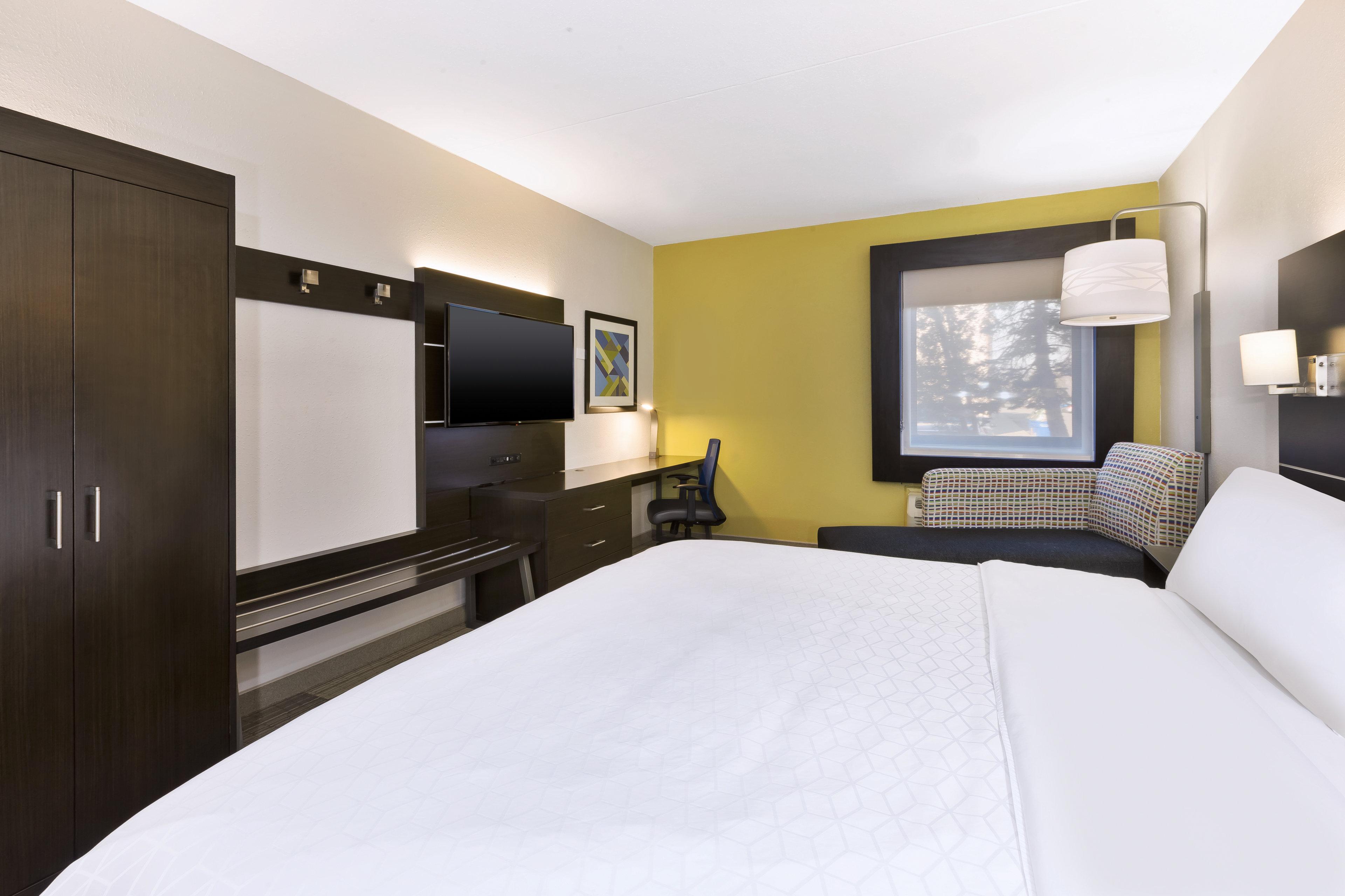 Holiday Inn Express Detroit-Warren/General Motors Technology Center By Ihg Экстерьер фото
